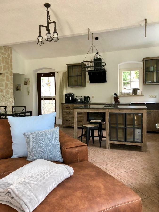 Ferienwohnung Am Wasser Villa Graf Von Pfeil Drážďany Exteriér fotografie